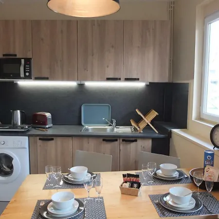 Апартаменты Joli Duplex Proche Hyper Centre